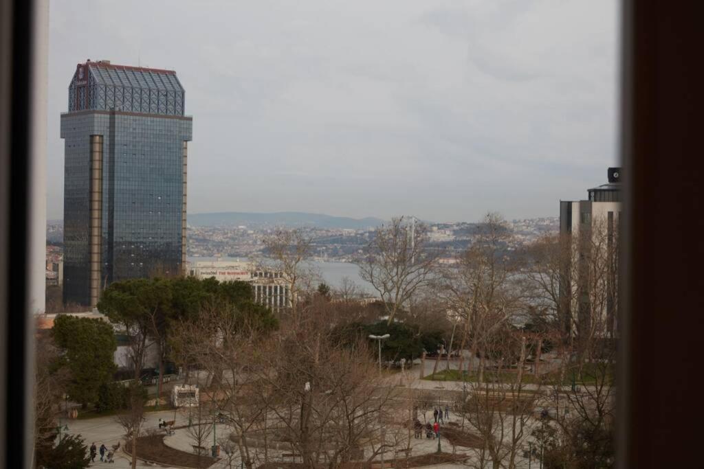 Taksim Square Apartment, Great View, Luxury Istanbul Ngoại thất bức ảnh